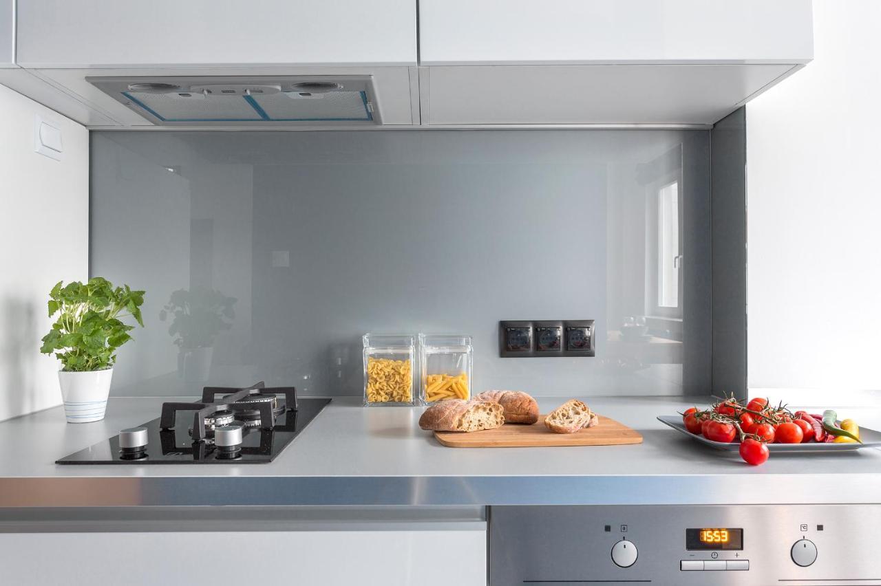 P&O City Center Apartments ワルシャワ エクステリア 写真